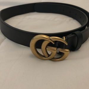 Gold/black Gucci Belt